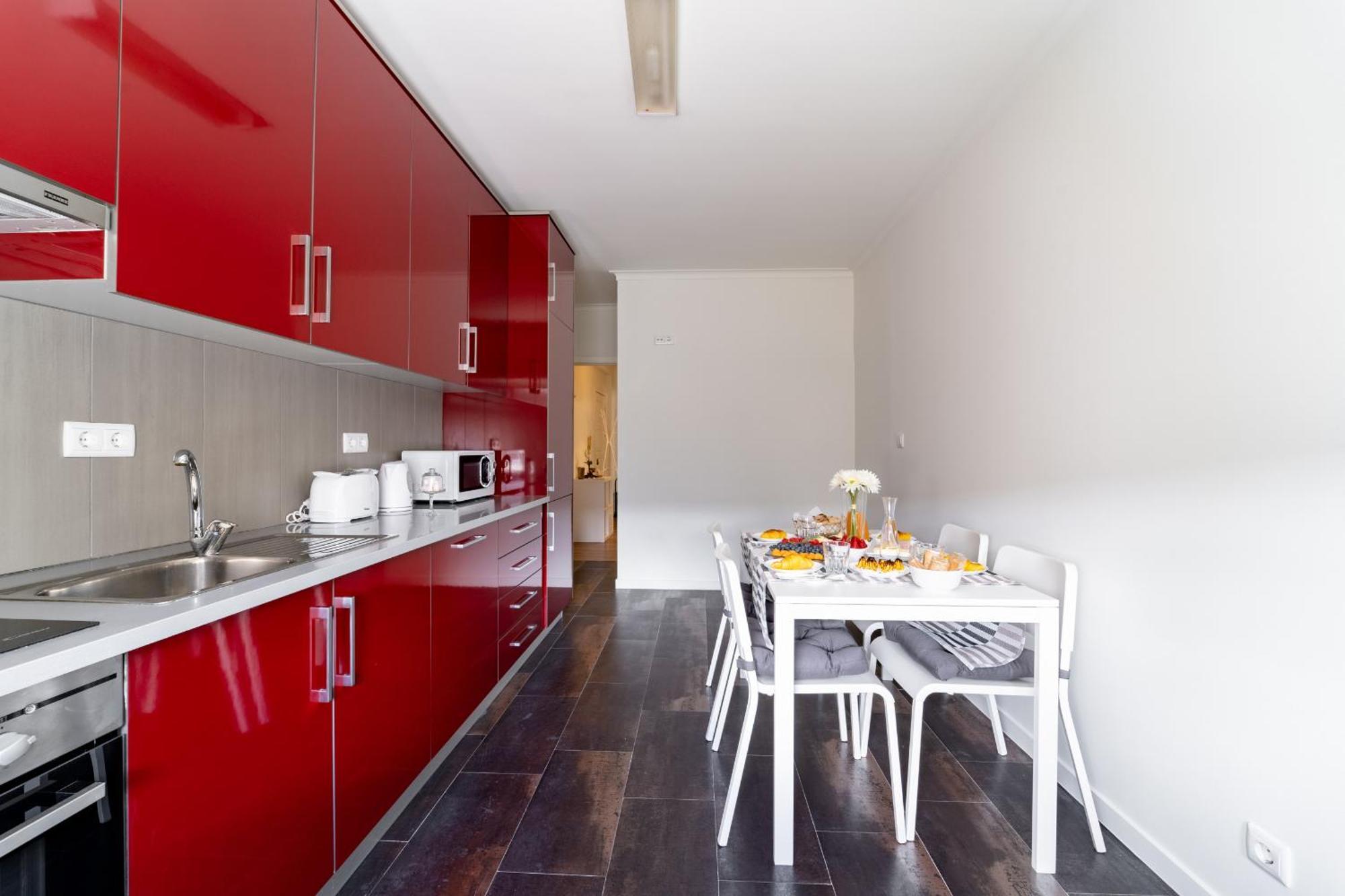 Alvares Araujo - Apartamento Familiar Perto Da Estacao De Comboios บรากา ภายนอก รูปภาพ