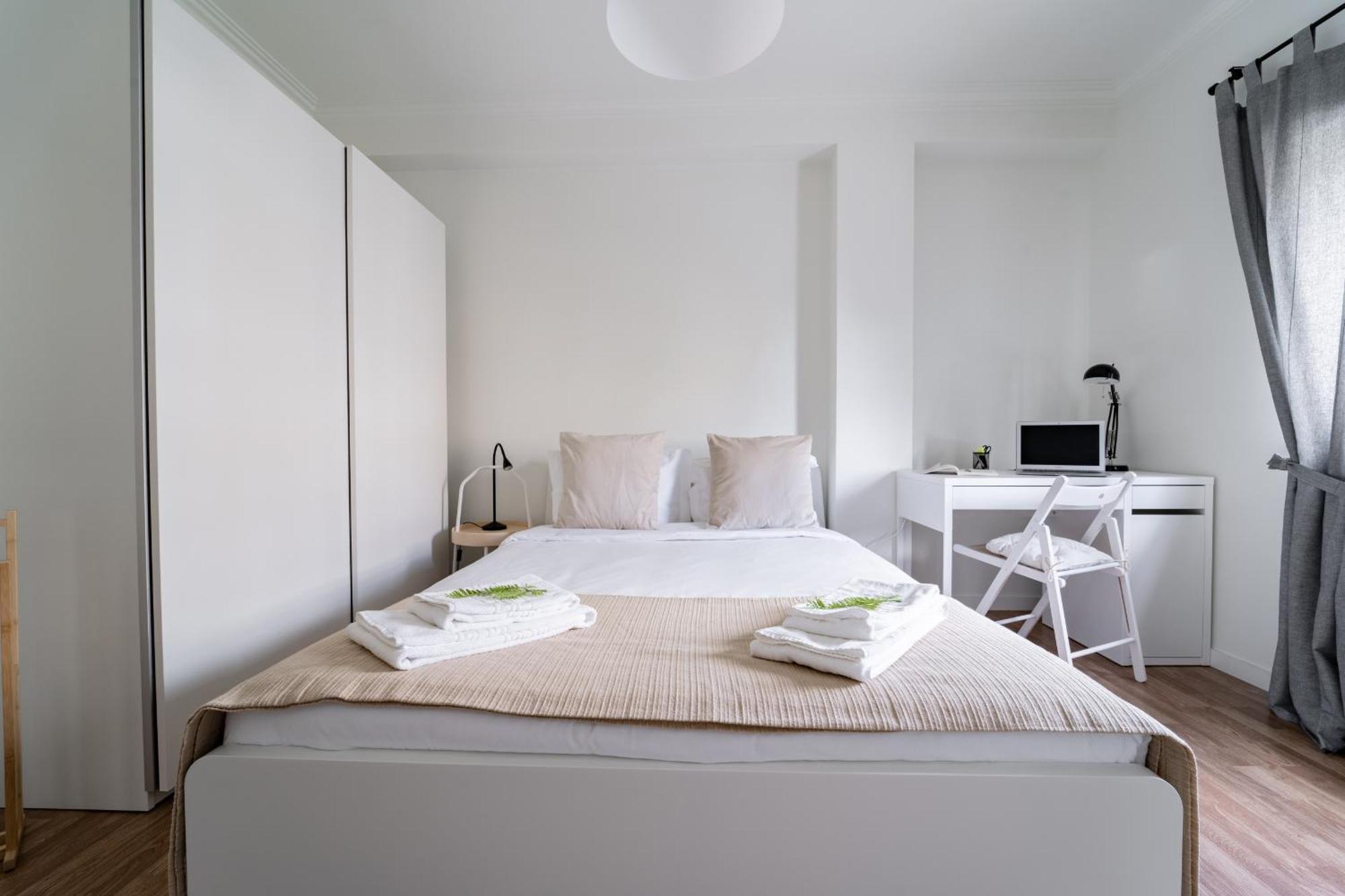 Alvares Araujo - Apartamento Familiar Perto Da Estacao De Comboios บรากา ภายนอก รูปภาพ